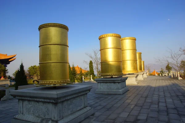 Three buddhist pagodas in Dali old city, Yunnan province, China — Stock Photo, Image