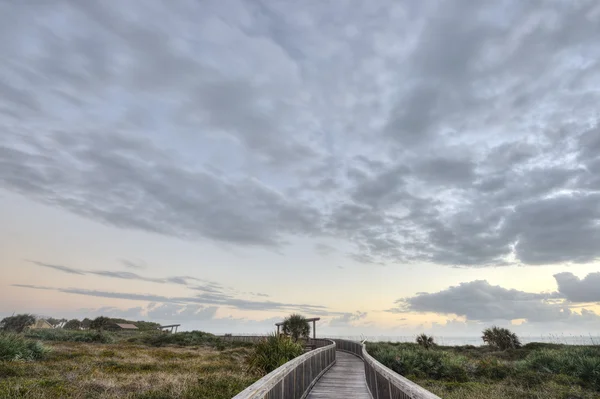 Salida del sol en Satellite Beach, Florida — Foto de Stock