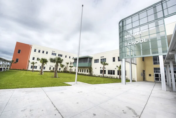 Middle school i florida — Stockfoto