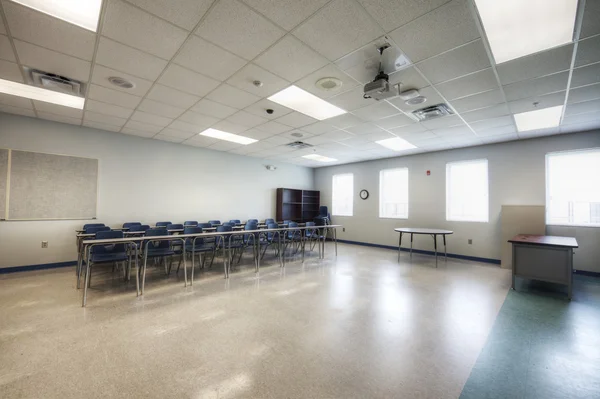 Cafeteria at Middle School — Stock Photo, Image