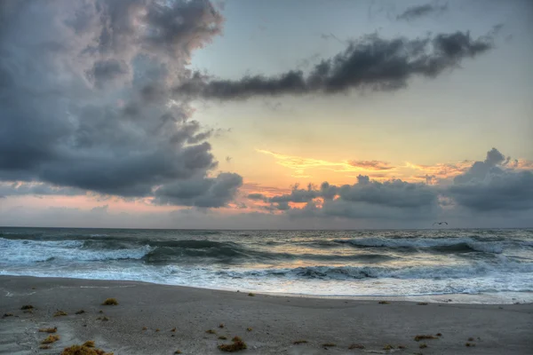 Východ slunce v melbourne beach, florida — Stock fotografie