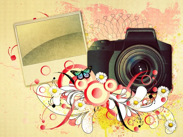 Photo camera with floral — Stock Photo, Image