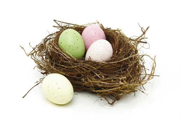 Húsvéti tojás a fészekben Jogdíjmentes Stock Fotók