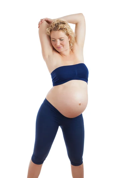 Joven en forma mujer embarazada — Foto de Stock