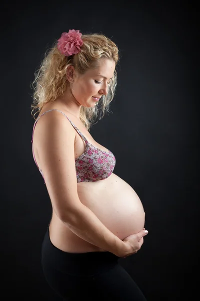 Mooie zwangere vrouw Stockfoto