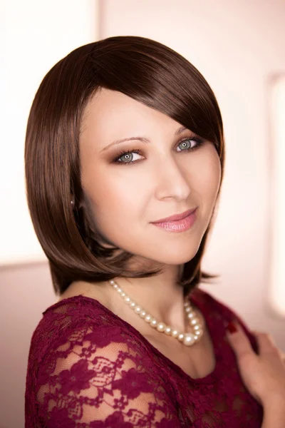 Portrait of young brunette — Stock Photo, Image