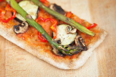 sağlıklı ev yapımı pizza yiyelim