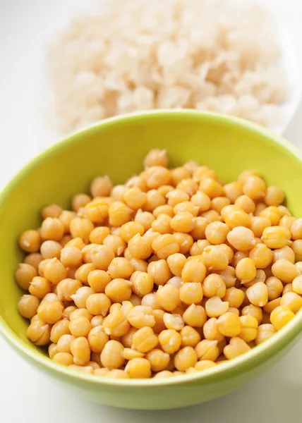 Cooked and peeled chickpeas — Stock Photo, Image
