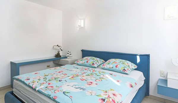 Dormitorio Apartamento Vacaciones Tonos Azules —  Fotos de Stock
