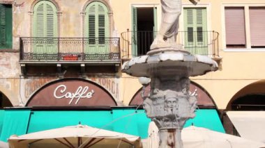 Çeşme piazza erbe, verona, İtalya, Avrupa