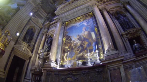 Naples, Itálie - cca října 2013: kaple san gennaro — Stock video