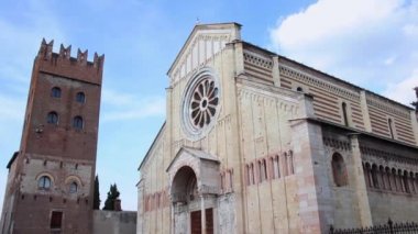 Verona, İtalya - Kasım 2013 yaklaşık: san zeno, katedral