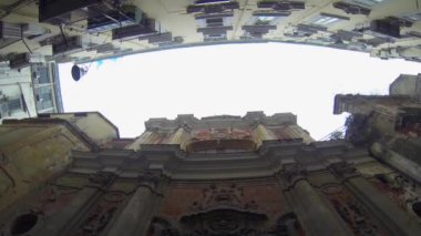 Napoli, İtalya - Kasım 2013 yaklaşık: santa maria Kilisesi vergine