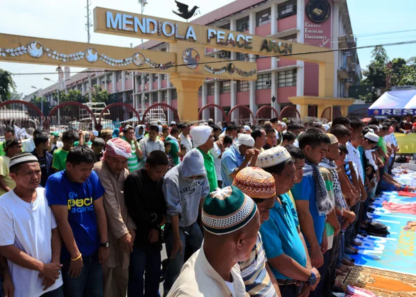 Muslim Peace talk rally — Stock Photo, Image