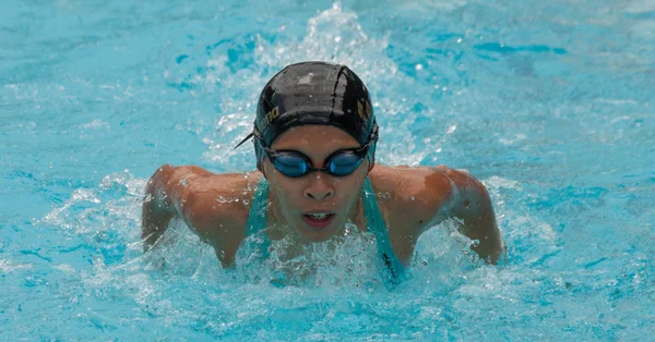 Swimming contest — Stock Photo, Image