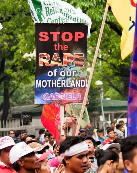 Tijdens de viering van de dag van de internationale womens protesteren — Stockfoto