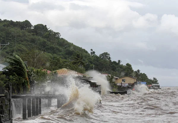 Haiyan hurikán zasáhne Filipíny — Stock fotografie