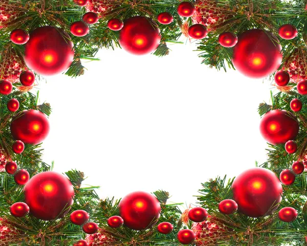 Bordure de guirlande de Noël rouge avec des boules et des rubans sur blanc . — Photo