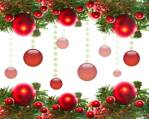 Bordure de guirlande de Noël rouge avec des boules et des rubans sur blanc . — Photo