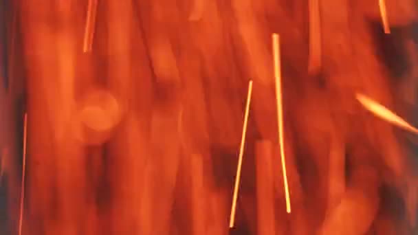Brucia Scintille Rosse Fuoco Particelle Rapido Movimento Tubo Una Fabbrica — Video Stock