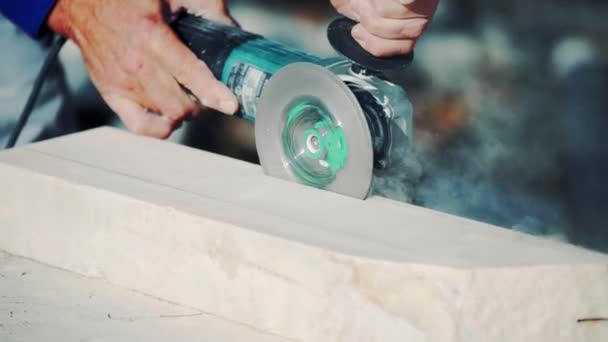 Worker Small Angle Grinder Cuts Slab Stone Processing Rock Marble — Stock Video