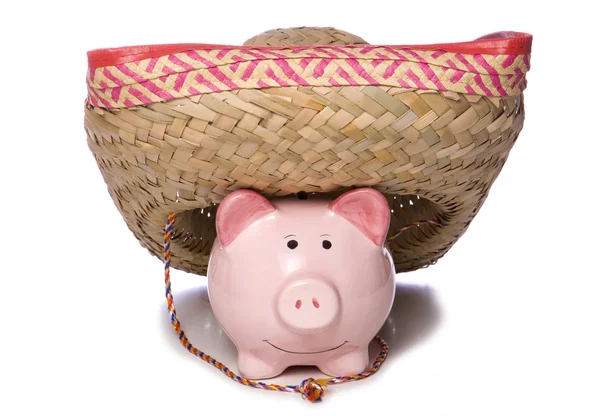 Piggy Bank usando um recorte sombrero — Fotografia de Stock