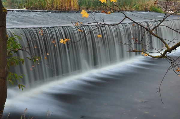 Wasserfall — Stockfoto