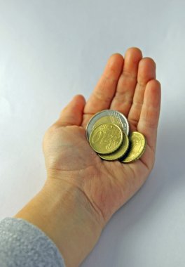 para tutan genç kız