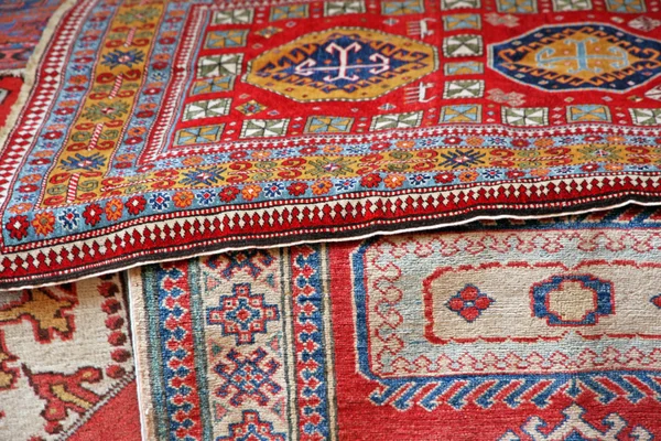 Collection of oriental carpets and precious Persians for sale — Stock Photo, Image