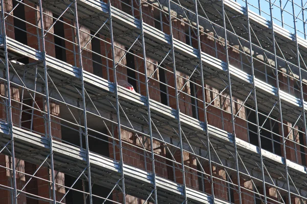 Andamios en una obra de construcción — Foto de Stock