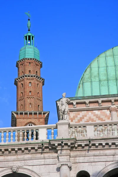 Tower of the Basilica Palladiana with dome — Stock Photo, Image