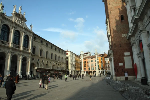 Antigua plaza central medieval en la ciudad de Vicenza Vicenza con —  Fotos de Stock
