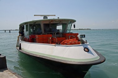 Venedik taşıma turist feribot gemiye