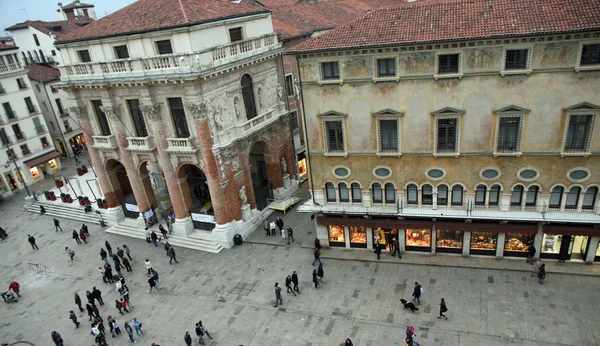 Historisk byggnad som kallas loggia del capitaniato — Stockfoto