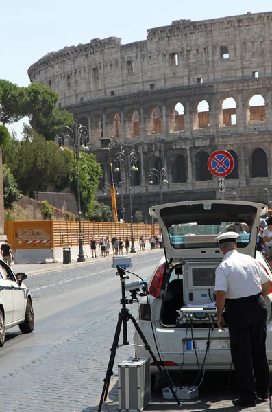 polis devriye hız kontrolü Roma için