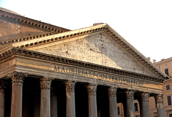 Templo romano chamado o Panteão em Roma — Fotografia de Stock