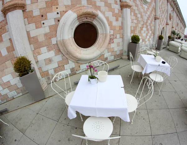 Bar tabeller över basilica palladiana i vicenza — Stockfoto