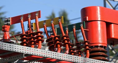 Bakır konektörler toplayıcı ve Polonyalılar bir powerho bir trafo