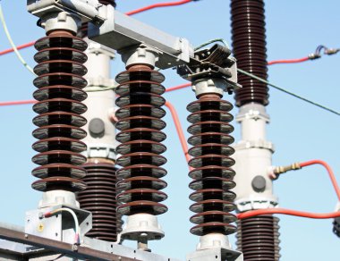 Elektrikli yalıtkanlar yüksek voltajlı güç istasyonu