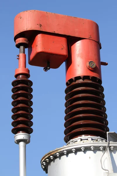 Zařízení pro vysoké napětí elektrický transformátor pro rozlišení výstupu — Stock fotografie