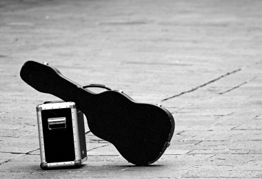 gitar amplifikatör izole ile terk