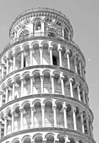 Incredibile torre pendente di Pisa in Piazza dei Miracoli 7 — Foto Stock