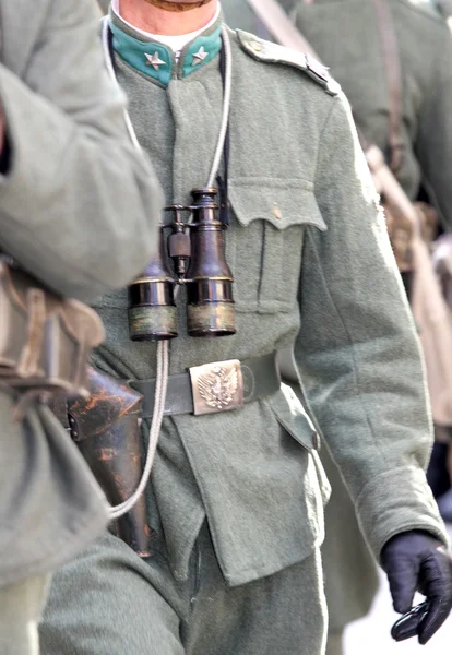 Soldiers  with binoculars during a military parade — Stock Photo, Image