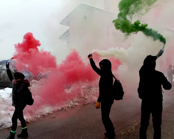 Italian protest with protesters — Stock Photo, Image