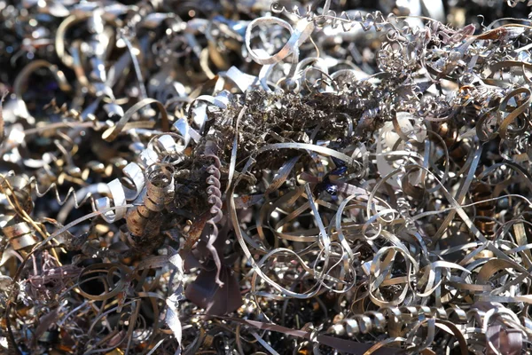 Ferrous metal into landfill for recycling 4 — Stock Photo, Image