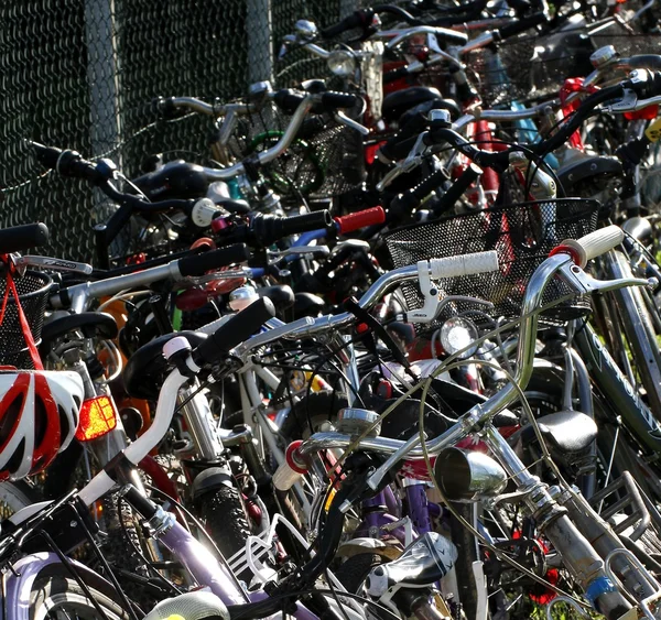 Wheels, tires, handlebars, bike pedals — Stock Photo, Image