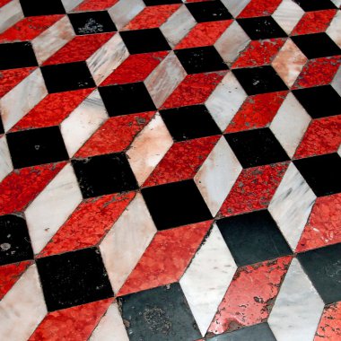 zemin mermer merdiven ile optik etkisi