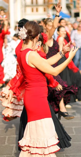 Tänzer Experte und spanischer Tanz — Stockfoto