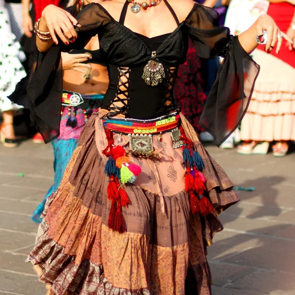 Ballerini di flamenco esperti e danza spagnola — Foto Stock