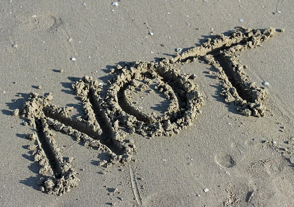 Jättebra skrivet inte på sanden på Sea Beach — Stockfoto